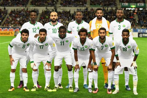 لاعبي المنتخب السعودي لكرة القدم